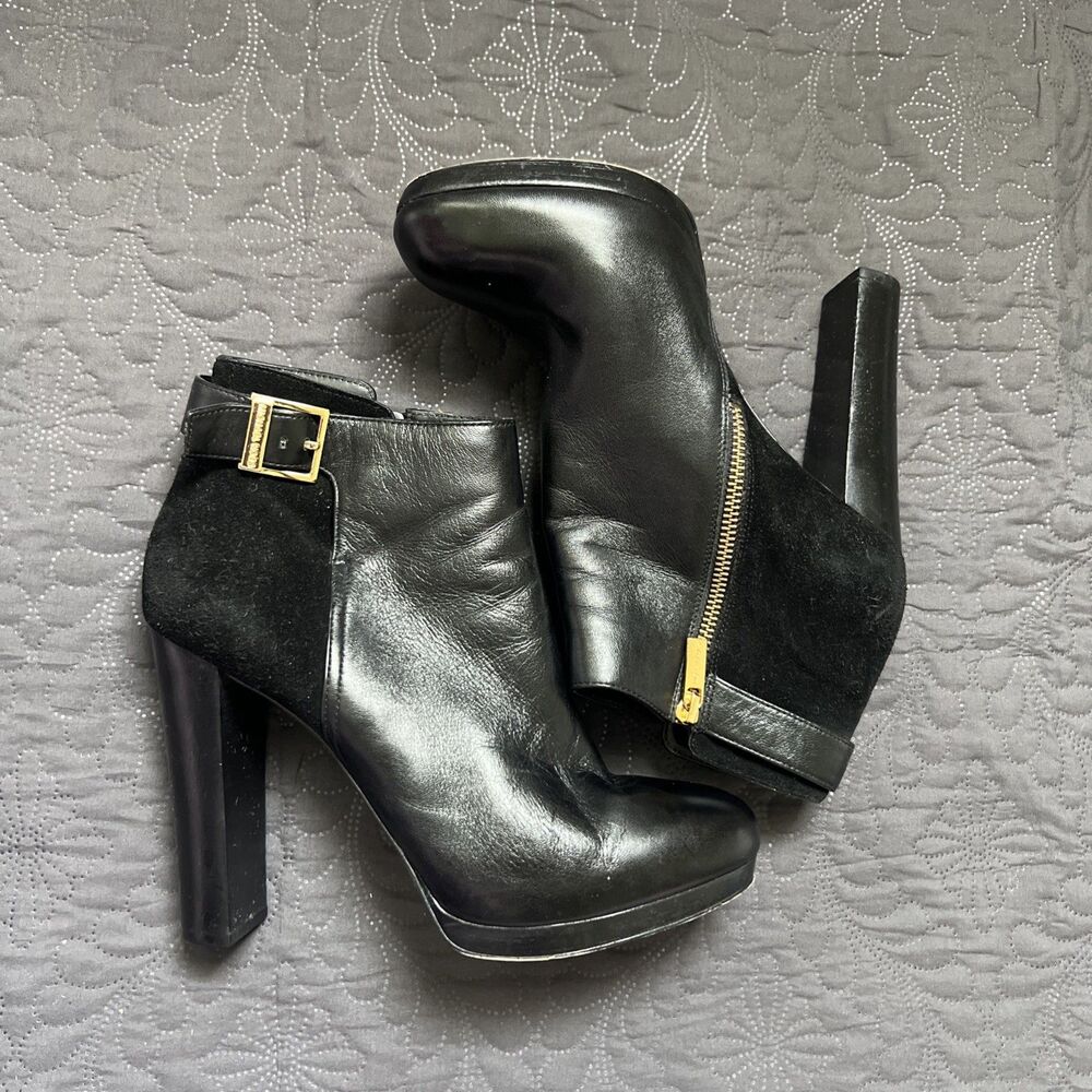 MICHAEL Michael Kors Cidney Black Leather Suede Ankle Booties SZ 9 Edgy Chic